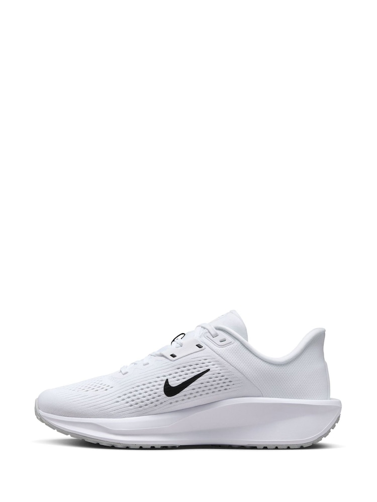 Nike White/Black Quest 6 Road Running Trainers - Image 2 of 11