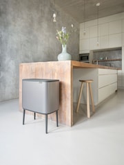 Brabantia Platinum Bo 11 Plus 23L Touch Bin - Image 1 of 3