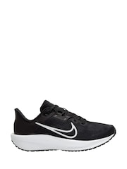 Nike Black/White Quest 6 Road Running Trainers - Image 1 of 4