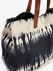 Tie Dye Effect Beach Bag - Image 6 of 6