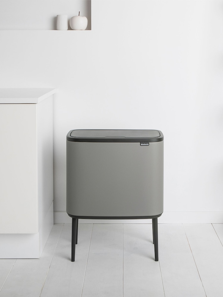 Brabantia Mineral Concrete Grey Bo 11 Plus 23L Touch Bin - Image 2 of 6 Brabantia Mineral Concrete Grey Bo 11 Plus 23L Touch Bin - Image 2 of 6