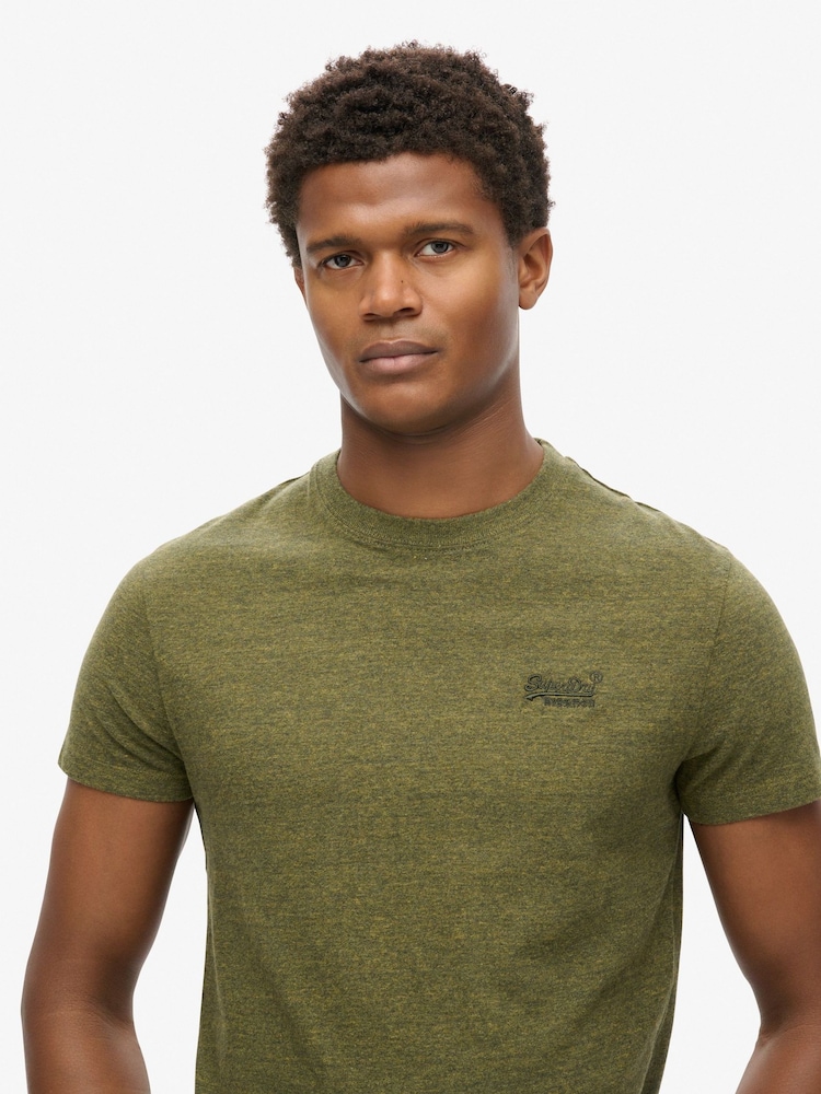 أخضر - تيشرت بشعار بكم قصير على الكتف Vintage من Superdry - صورة 1 من 1