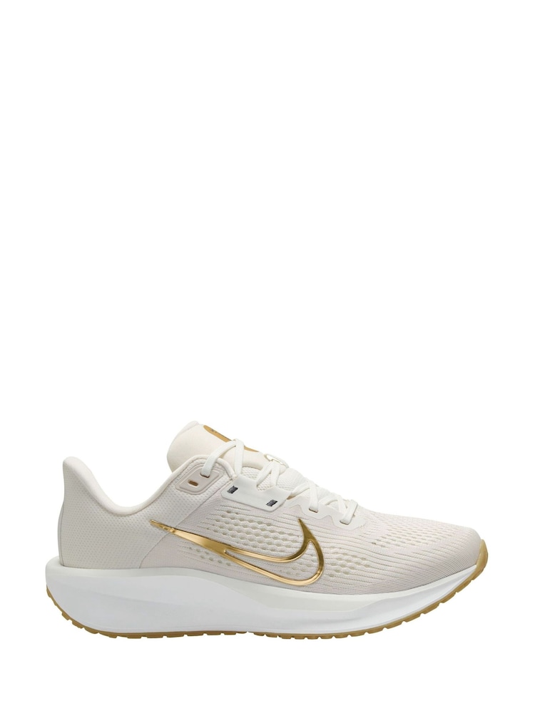 Nike Cream/Gold Quest 6 Road Running Trainers - Image 1 of 4