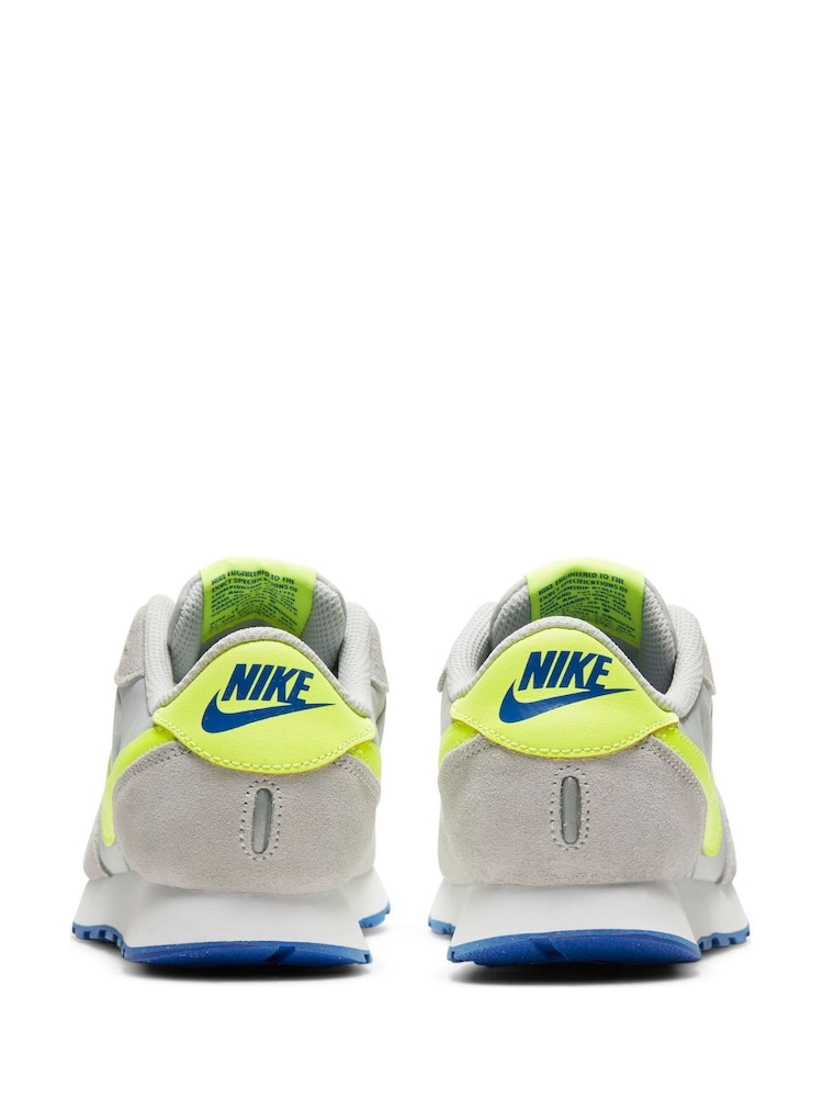 Nike Grey/Yellow MD Valiant Youth Trainers - Image 4 of 8
