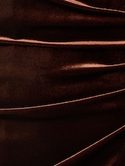 Adrianna Papell Brown Velvet Off The Shoulder Gown - Image 3 of 6