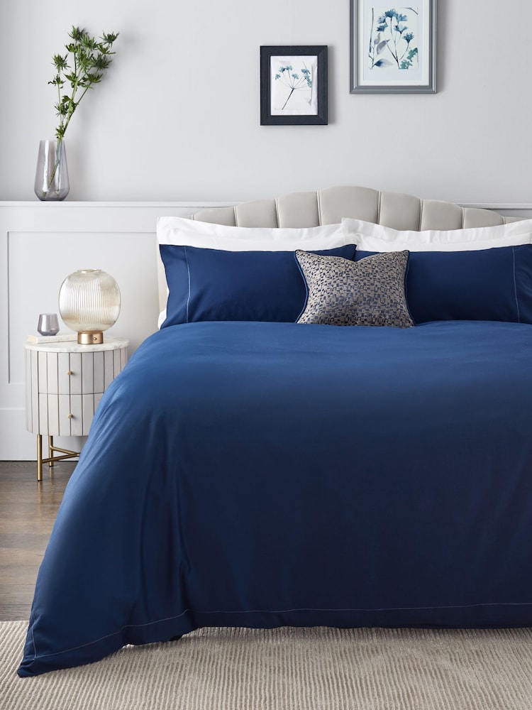 Navy Collection Luxe 300 Thread Count 100% Cotton Sateen Satin Stitch Luxury Duvet Cover And Pillowcase Set - Image 6 of 7
