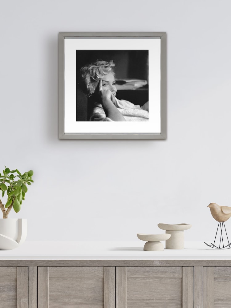 Brookpace Lascelles Black/White Marilyn Monroe Photograph In Aluminium Frame - Image 1 of 4 Brookpace Lascelles Black/White Marilyn Monroe Photograph In Aluminium Frame - Image 1 of 4