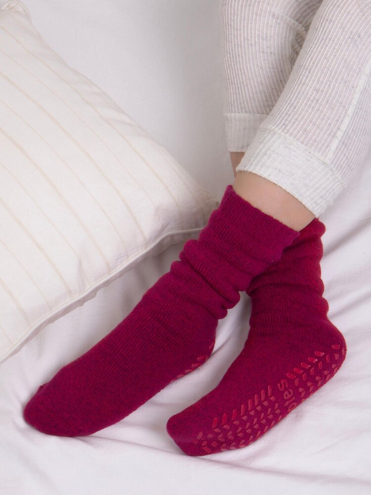 Totes Pink Ladies Premium Thermal Wool Blend Slipper Socks - Image 5 of 5