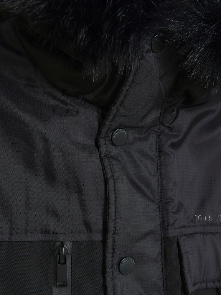 River Island Black Padded Longline Boys Coat - Image 3 of 3 River Island Black Padded Longline Boys Coat - Image 3 of 3