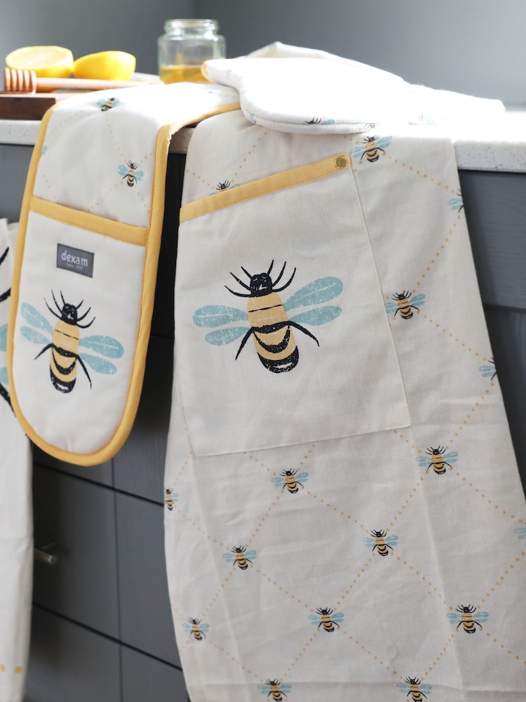 Dexam Cream Bees Knees Cotton Apron & Double Oven Glove Set - Image 1 of 2