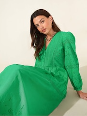 Ro&Zo Green Pintuck Detail Broderie Midi Dress - Image 3 of 3
