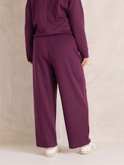 Rouge - Evans Luxe Top & Shorts Sweat Set - Image 4 sur 6