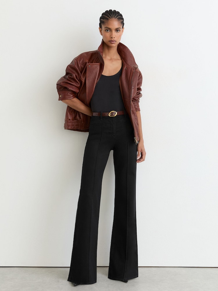 Schwarz - Reiss Claude Schlag-Jeans mit Biesen-Detail - Bild 1 von 7