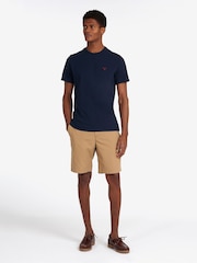 أزرق داكن - تيشرت رياضي للرجال من القطن 100% من Barbour® - صورة 3 من 5