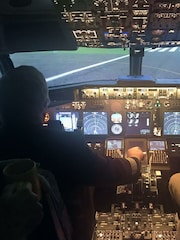 Virgin Experience Days Flight Simulator Experience Aboard A Boeing 737 Gift - Image 2 of 2
