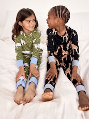Chelsea Peers 兒童兩件裝長頸鹿/棋盤格野牛印花長款睡衣套裝 - 圖片 3，共 8