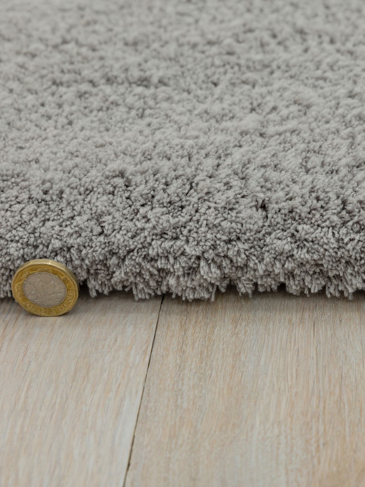 Asiatic Rugs Silver Lulu Extra Soft Shaggy Rug - Image 6 of 6