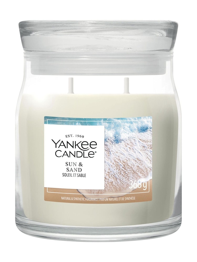 Yankee Candle Sun Sand Signature Large Jar Candle - Image 1 of 2 Yankee Candle Sun Sand Signature Large Jar Candle - Image 1 of 2
