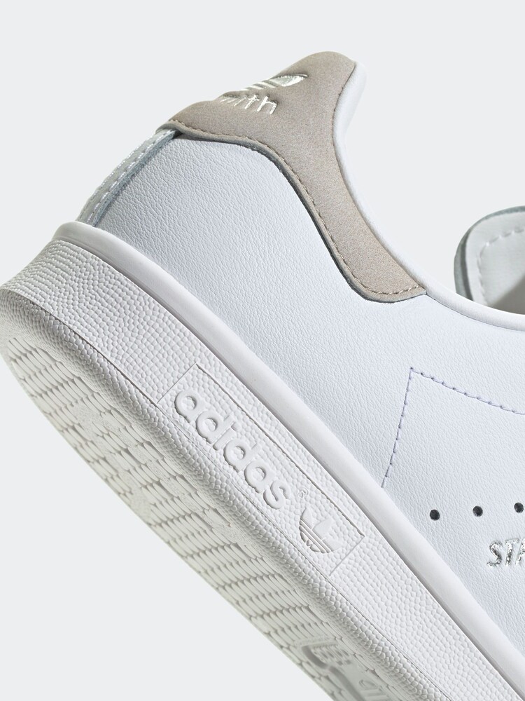 adidas Originals Stan Smith Trainers - Image 9 of 9