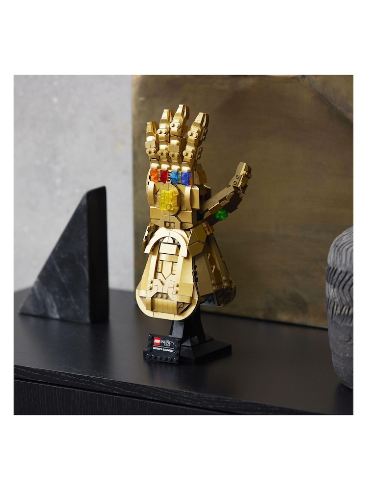 LEGO Marvel Infinity Gauntlet Thanos Set for Adults 76191 - Image 4 of 9