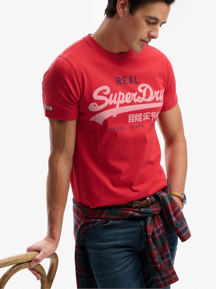 Superdry Red Vintage Logo Classic T-Shirt - Image 5 of 5 Superdry Red Vintage Logo Classic T-Shirt - Image 5 of 5