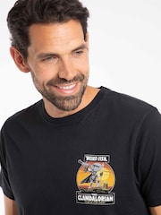 Melns - Weird Fish The Clamdalorian Back Print Artist T-Shirt - Attēls 4 no 6