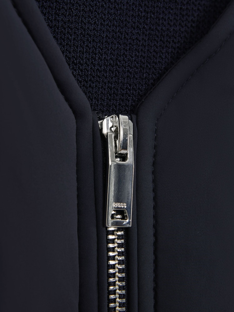 Reiss Navy Venice 3-9 yrs Quilted Sleeveless Gilet - Image 6 of 6