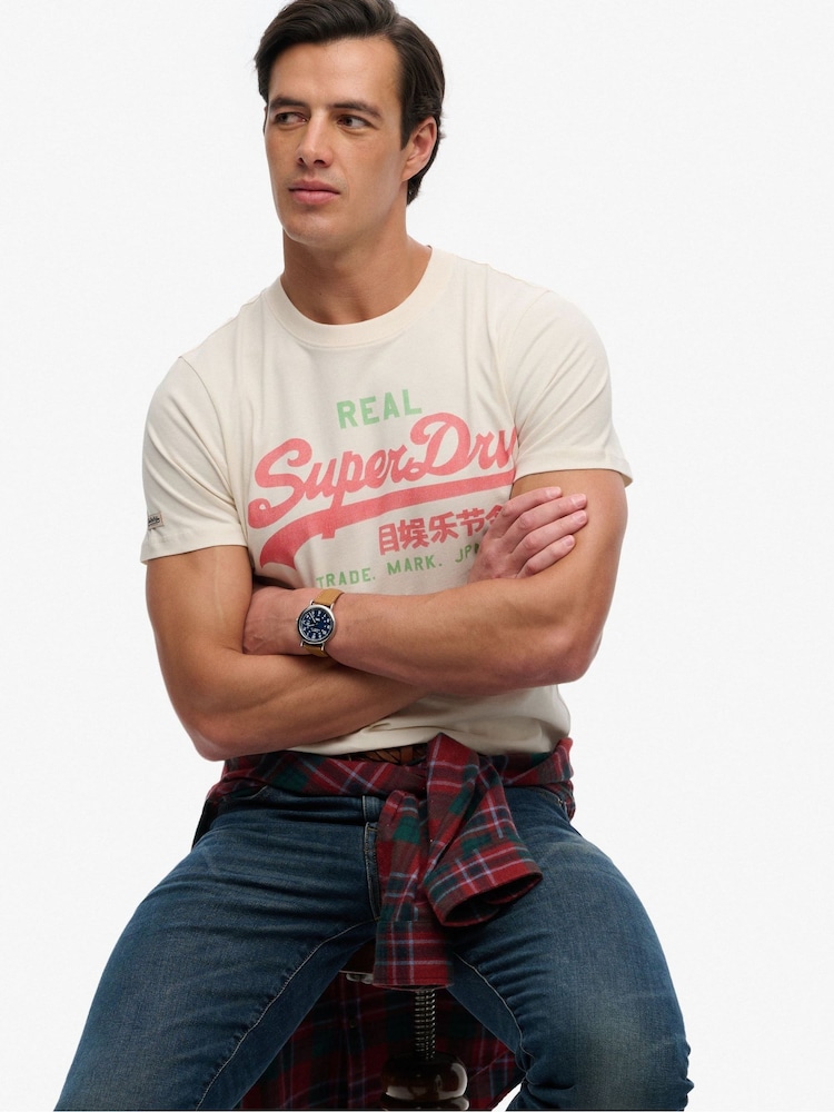 Superdry White Vintage Logo Classic T-Shirt - Image 5 of 5 Superdry White Vintage Logo Classic T-Shirt - Image 5 of 5