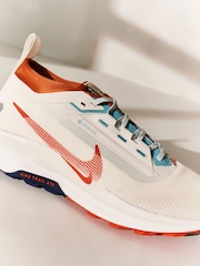 Nike White/Blue Pegasus Trail 5 GORETEX Running Trainers - Image 10 of 21