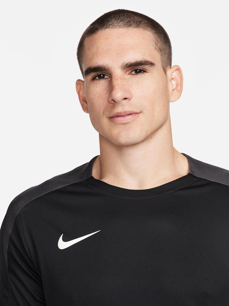 Zwart - Nike - Strike Dri-FIT trainingsshirt - Image 5 of 6