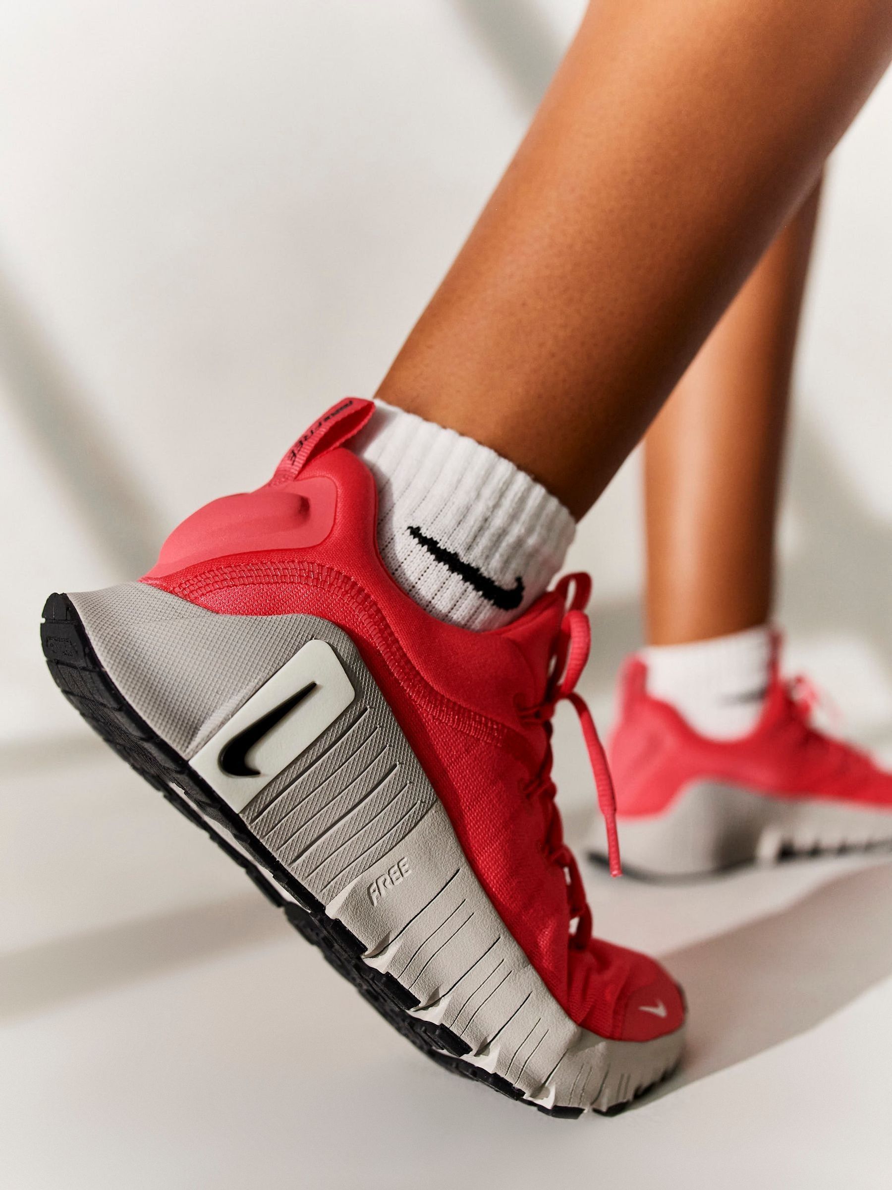 Nike free 6.0 pink discount