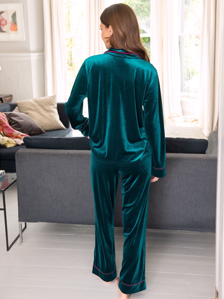 Pour Moi Green Velour Revere Collar Pyjamas Set - Image 2 of 4