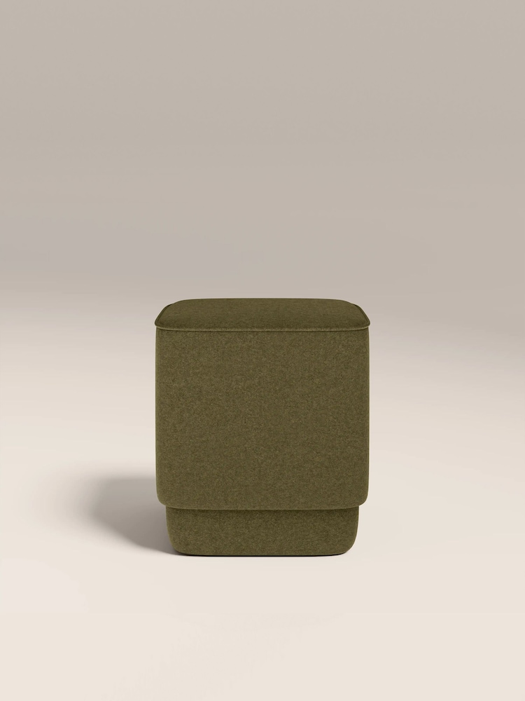 Cult Furniture Moss Green Soho Velvet Pouffe Stools & Ottomans - Image 2 of 5 Cult Furniture Moss Green Soho Velvet Pouffe Stools & Ottomans - Image 2 of 5
