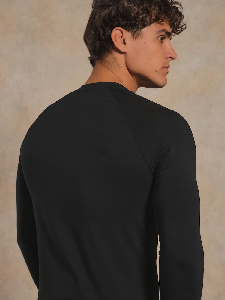Tailored Athlete Black Muscle Fit Signature Long Sleeve T-Shirt - Image 2 of 7 Tailored Athlete Black Muscle Fit Signature Long Sleeve T-Shirt - Image 2 of 7
