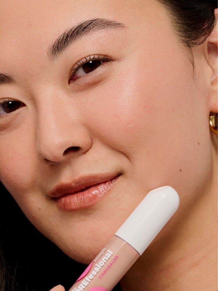 Benefit 10C Porefessional Concealer - Image 11 of 11