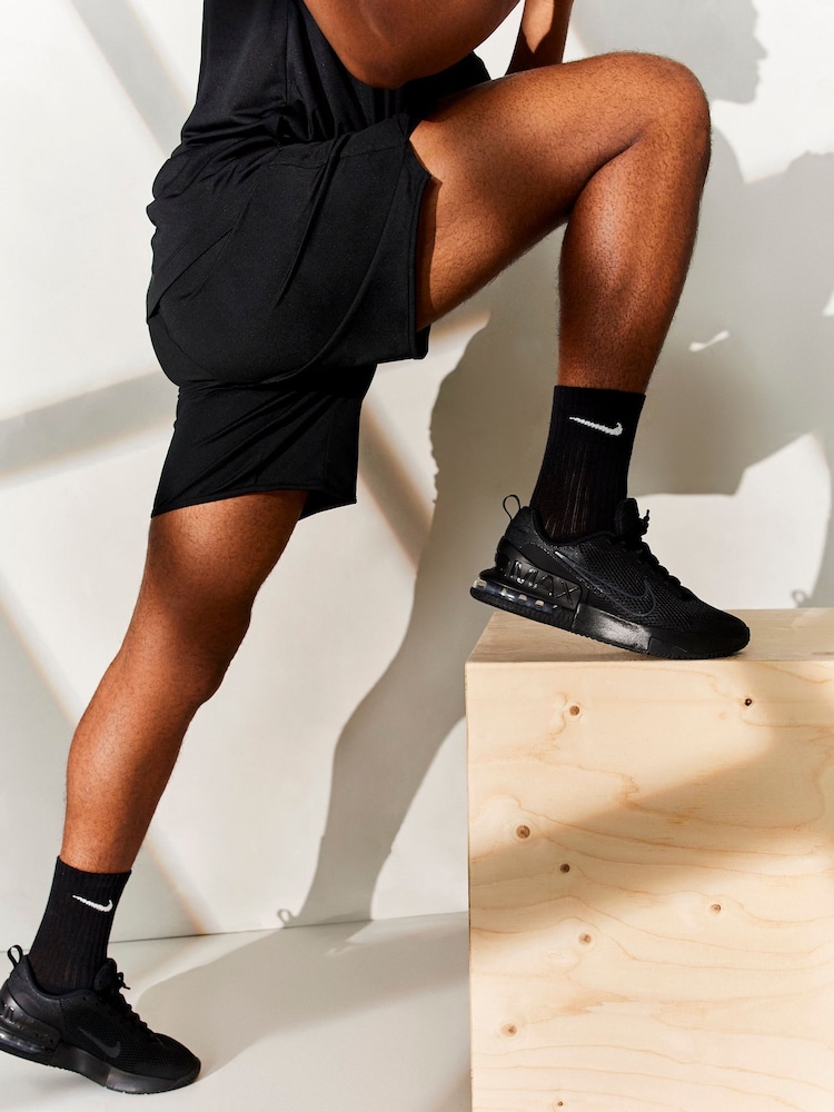 Nike Black Air Max Alpha 6 Trainers - Image 4 of 7