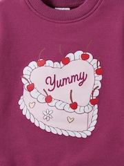 אדום - Cotton On סט סווטשירט ומכנסי אימון, דגם Bundle Riley - תמונה 6 מתוך 6