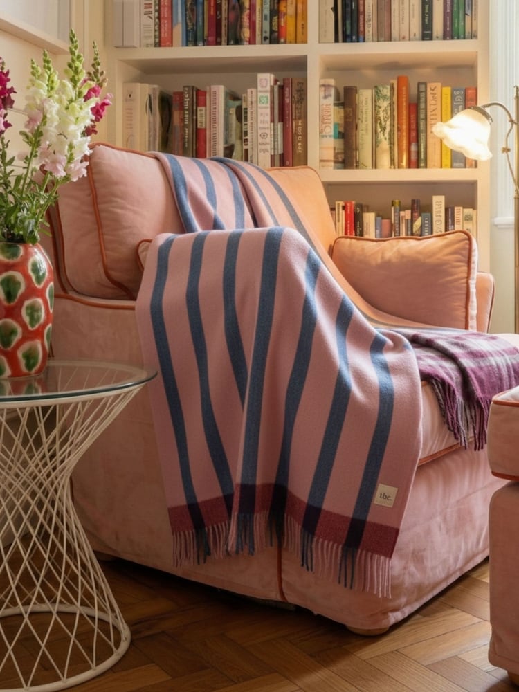 TBCo Berry Bold Check Wool Blanket - Image 4 of 4 TBCo Berry Bold Check Wool Blanket - Image 4 of 4