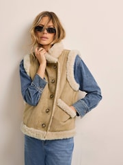 Gilet en fausse fourrure de velours Mint Velvet - Image 2 de 8