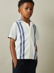 Reiss White/Airforce Blue Castle 3-9 yrs Ribbed Cuban Collar Shirt - Image 3 of 6