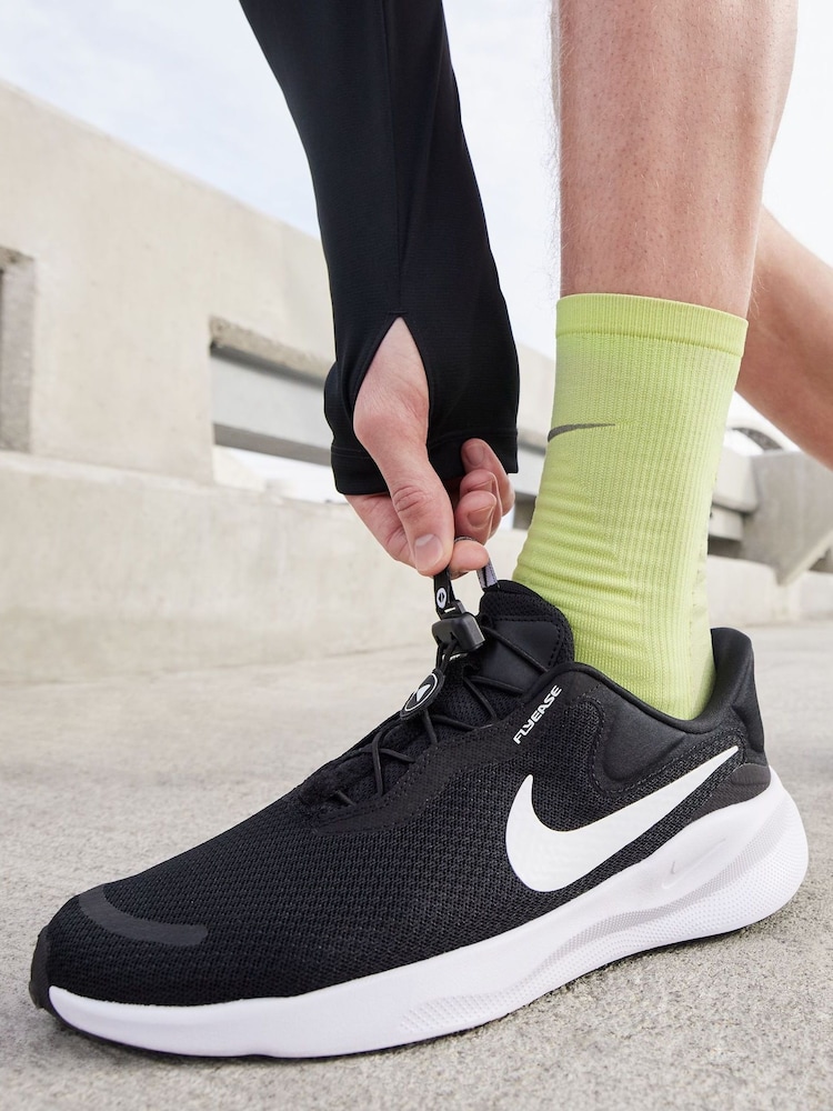 Nike Black Revolution 7 EasyOn Road Running Trainers - Image 11 of 11