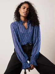 Mint Velvet Geometrisk Tryckt Volangkrage Blus - Bild 2 av 7