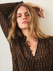 Mint Velvet Helsinki Print Blouse - 7суретінің 4 суреті