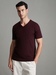 Reiss Bordeaux Dayton Cotton V-Neck T-Shirt - Image 1 of 6