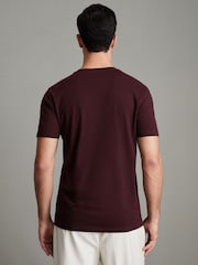 Reiss Bordeaux Dayton Cotton V-Neck T-Shirt - Image 4 of 6