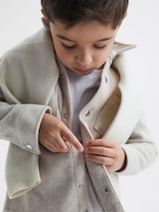 Reiss Oatmeal Loke 9-12 yrs Long Sleeve Press Stud Brushed Overshirt - Image 4 of 7