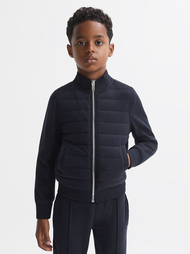 Marineblau - Reiss Flintoff Hybrid-Steppjacke mit weitem Stehkragen - Bild 1 von 7 Marineblau - Reiss Flintoff Hybrid-Steppjacke mit weitem Stehkragen - Bild 1 von 7