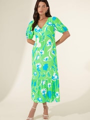 Ro&Zo Green Floral V-Neck Midi Dress - Image 1 of 1