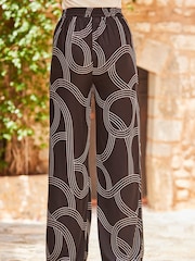Sosandar Black Belted Wide Leg Trousers - Image 2 of 5