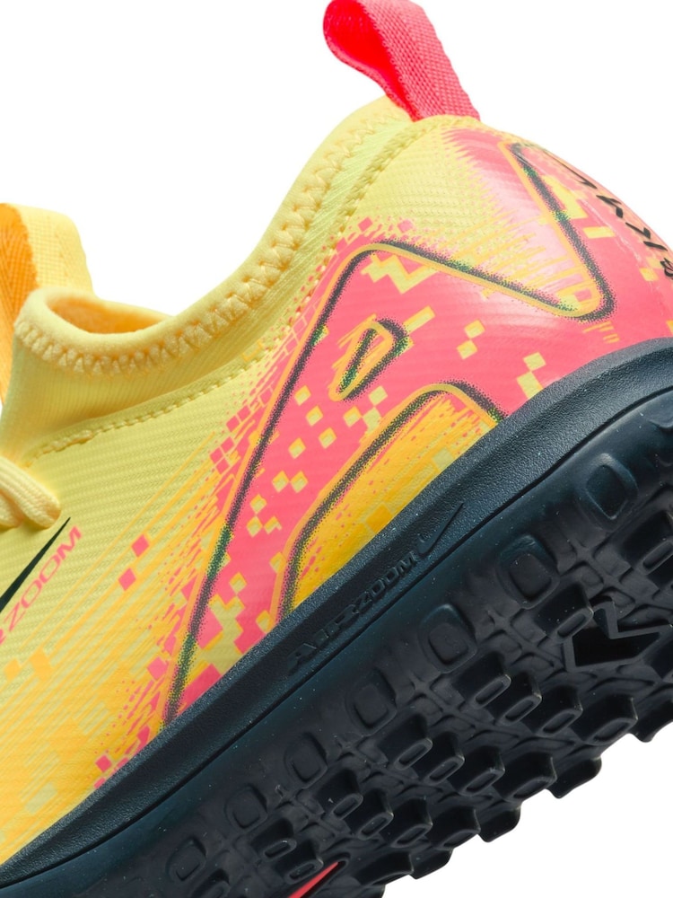 Nike Laser Orange Kids Zoom Mercurial Vapor 16 Academy Kylian Mbappe Turf Football Boots - Image 10 of 10
